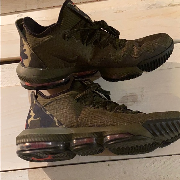 lebron james xvi shoes